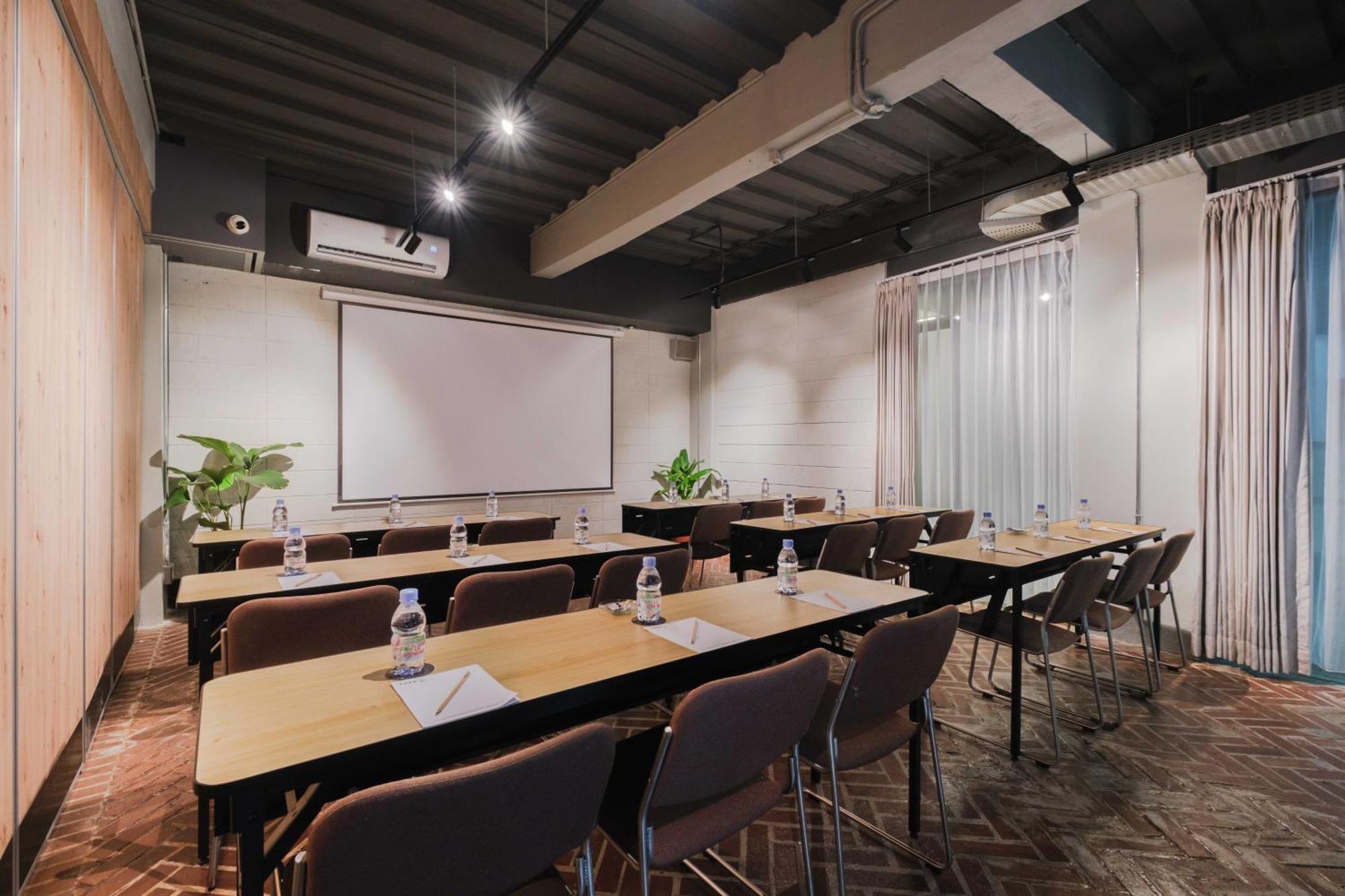 Teduh Simatupang Hotel Jakarta Exterior photo